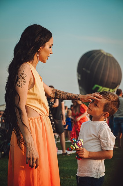 身努力和团 身努力和团